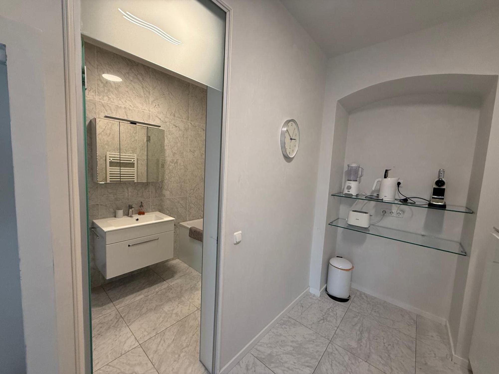 Apartment Number 4 Виена Екстериор снимка